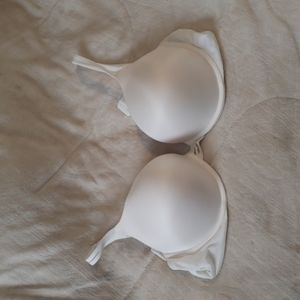 Victoria Secret very sexy push up. Size 38D